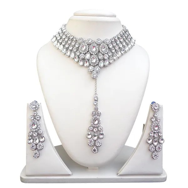 https://d1311wbk6unapo.cloudfront.net/NushopCatalogue/tr:f-webp,w-600,fo-auto/Trendeela Aashvi Collection Silver Plated Crystal Stones Studded Classic Necklace Set For Women_V383PR7HDF_2022-02-19_1.JPG__Trendeela